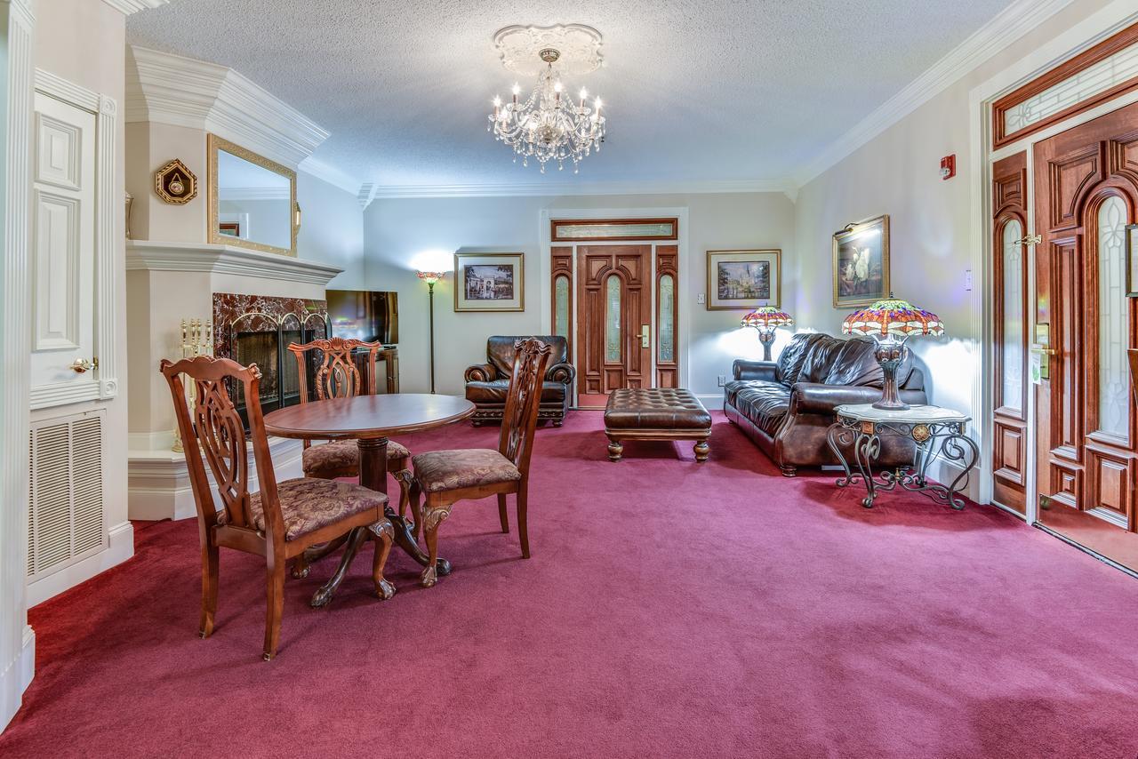 Plaza Suites Downtown 뉴올리언스 외부 사진